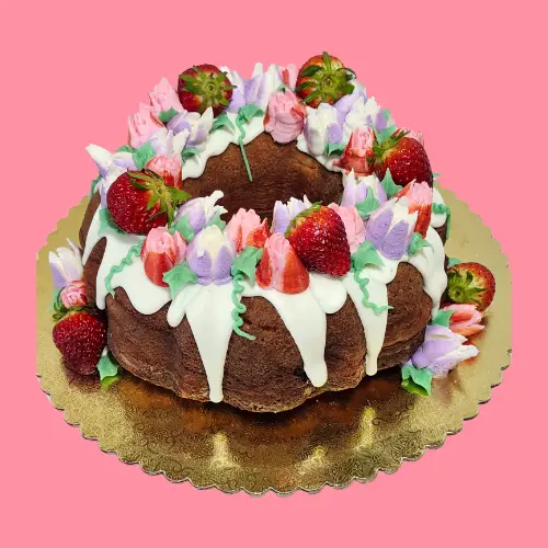 strawberry-swirl-bundt-cake